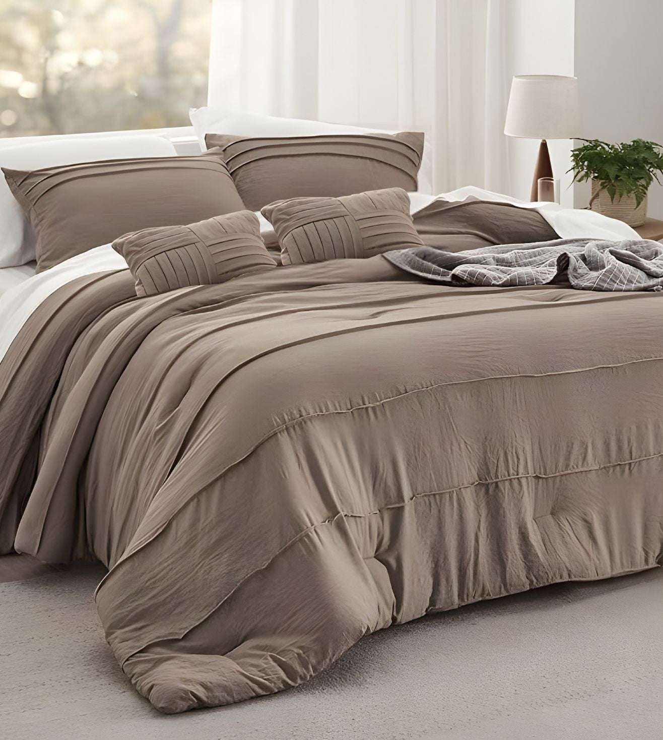 Elysium 5-Piece Hand-Pleated Comforter Ensemble (400Tc Satin) - Mocha