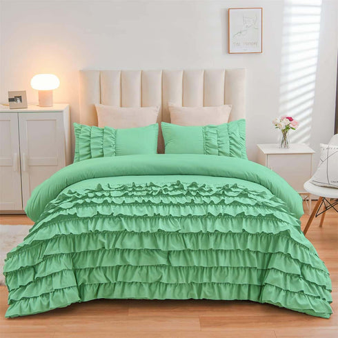 River Ruffles Double Bed Microfibre Comforter With 2 Pillow Covers- Easy care-Hypoallergenic