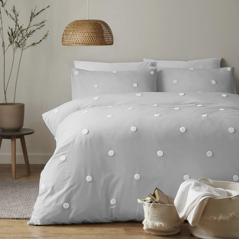 The White Moss Desert Rose Microfiber Winter Comforter With Pillow Covers