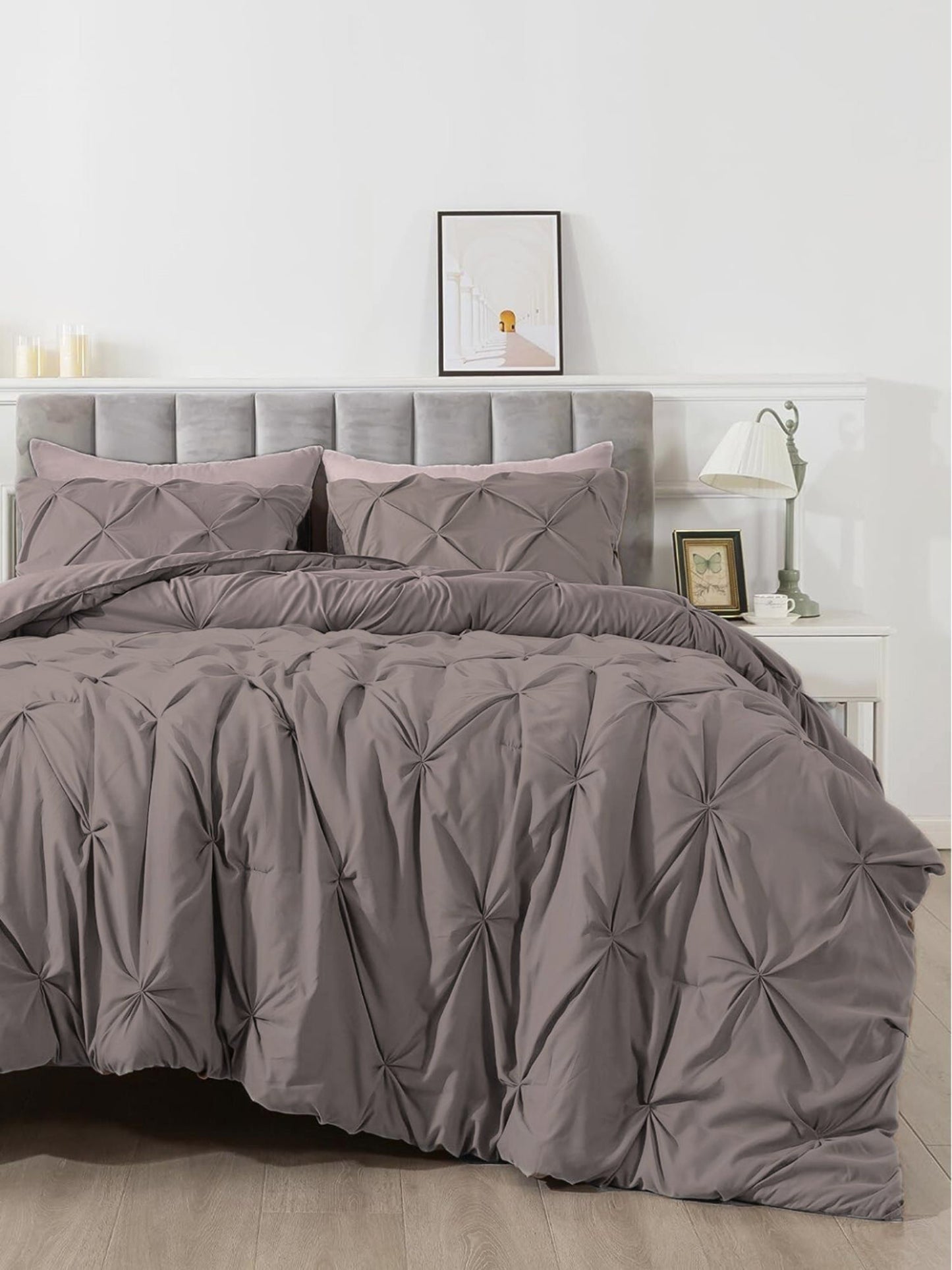 Marquis Pinch Pleat Comforter With Pillow Cover/s