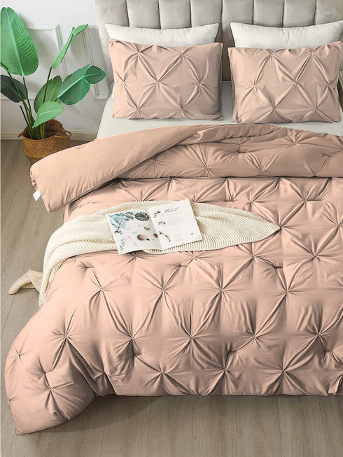 Marquis Luxurious Pinch Pleated All-Season Comforter With Pillow Shams