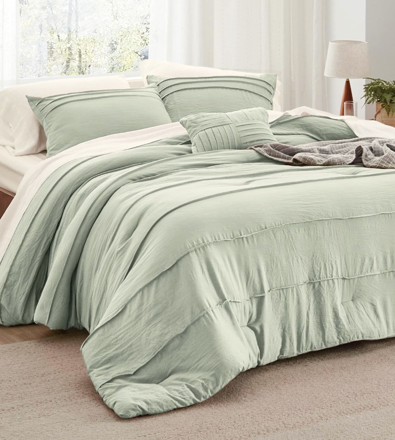 Elysium 5-Piece Hand-Pleated Comforter Ensemble (400Tc Satin) - Sea Green