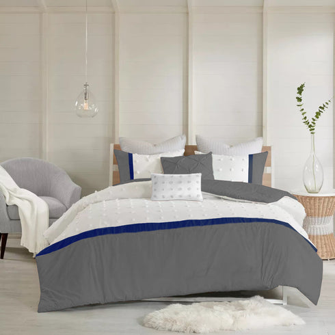 Kai Pom Pom Double Bed Microfiber Winter Comforter With 2 Pillow Covers