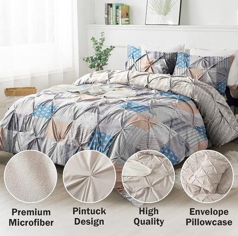 The White Moss Hannah Reversible Print Pinch Pleat AC Comforter With 2 Pillow Cover