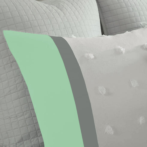 Kai Pom Pom Double Bed Microfiber Winter Comforter With 2 Pillow Covers