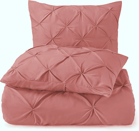 Marquis Luxurious Pinch Pleated Winter Comforter With Pillow Shams