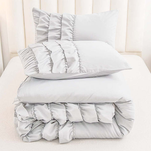 River Ruffles Double Bed Microfibre Comforter With 2 Pillow Covers- Easy care-Hypoallergenic
