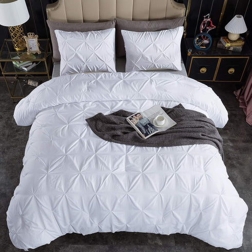 Marquis Luxurious Pinch Pleated All-Season Comforter With Pillow Shams