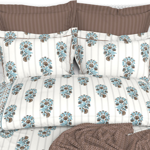 Christie 100% Cotton Striped Satin 220 TC King size Bed Linen Set with 4 Pillow Covers -1