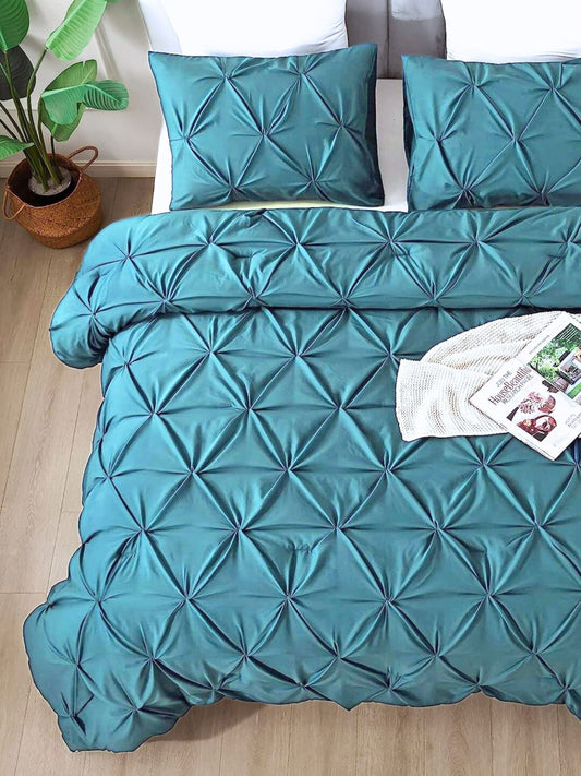 Marquis Pinch Pleat Comforter With Pillow Cover/s