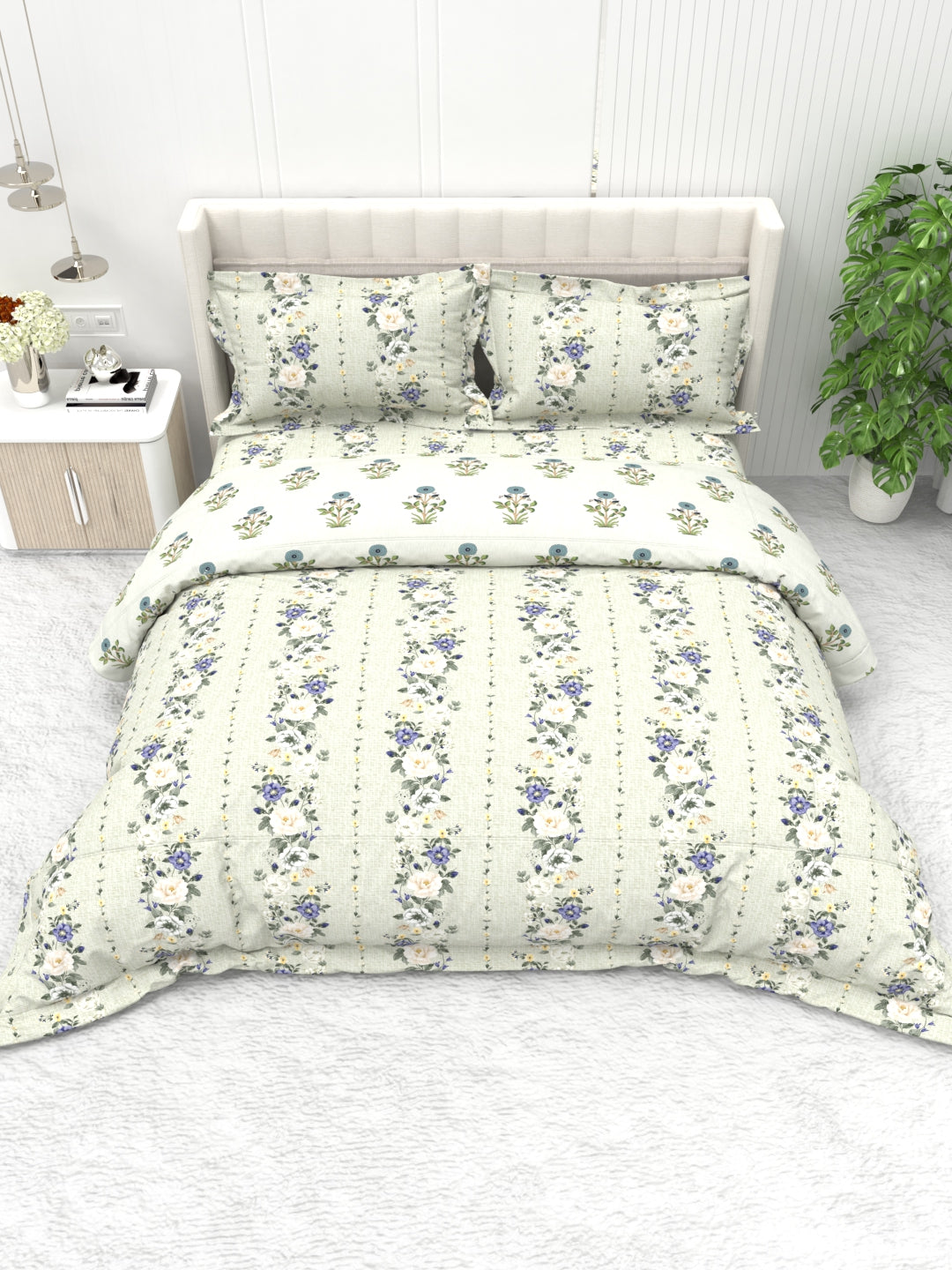 Shelton Combo of King Size Comforter with Bedsheet Set