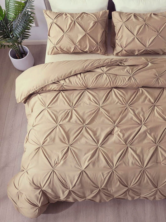 Marquis Pinch Pleat Comforter With Pillow Cover/s