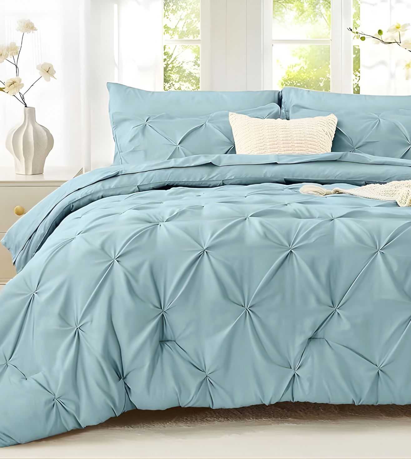 Marquis Pinch Pleat Comforter With Pillow Cover/s