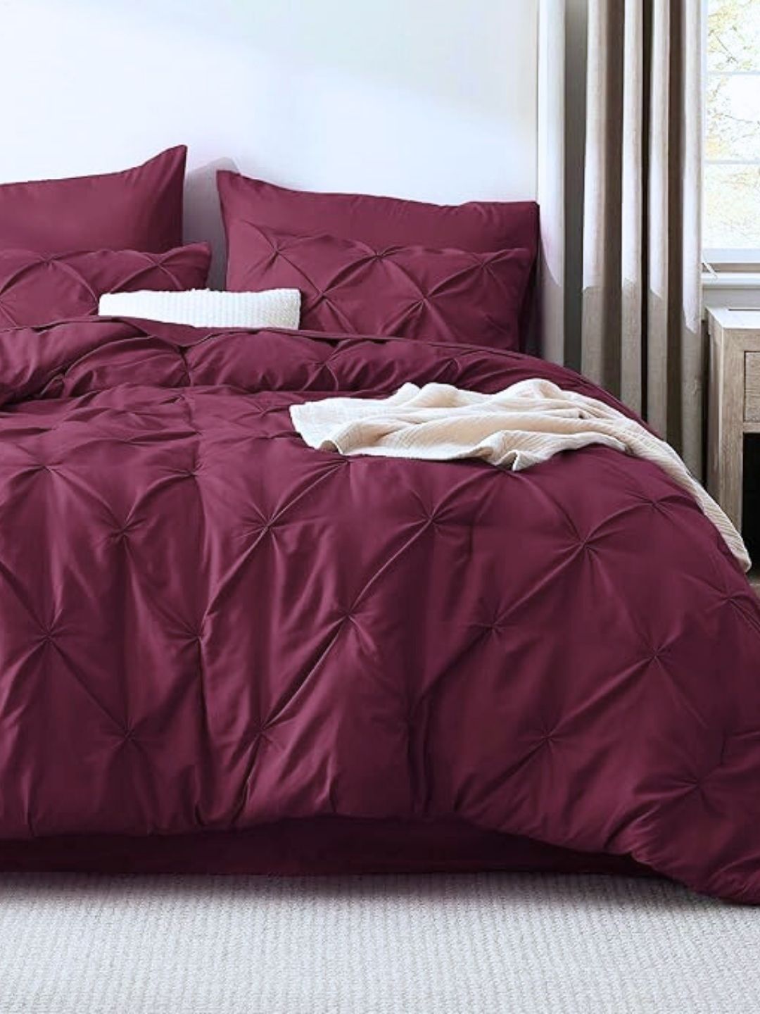 Marquis Pinch Pleat Comforter With Pillow Cover/s