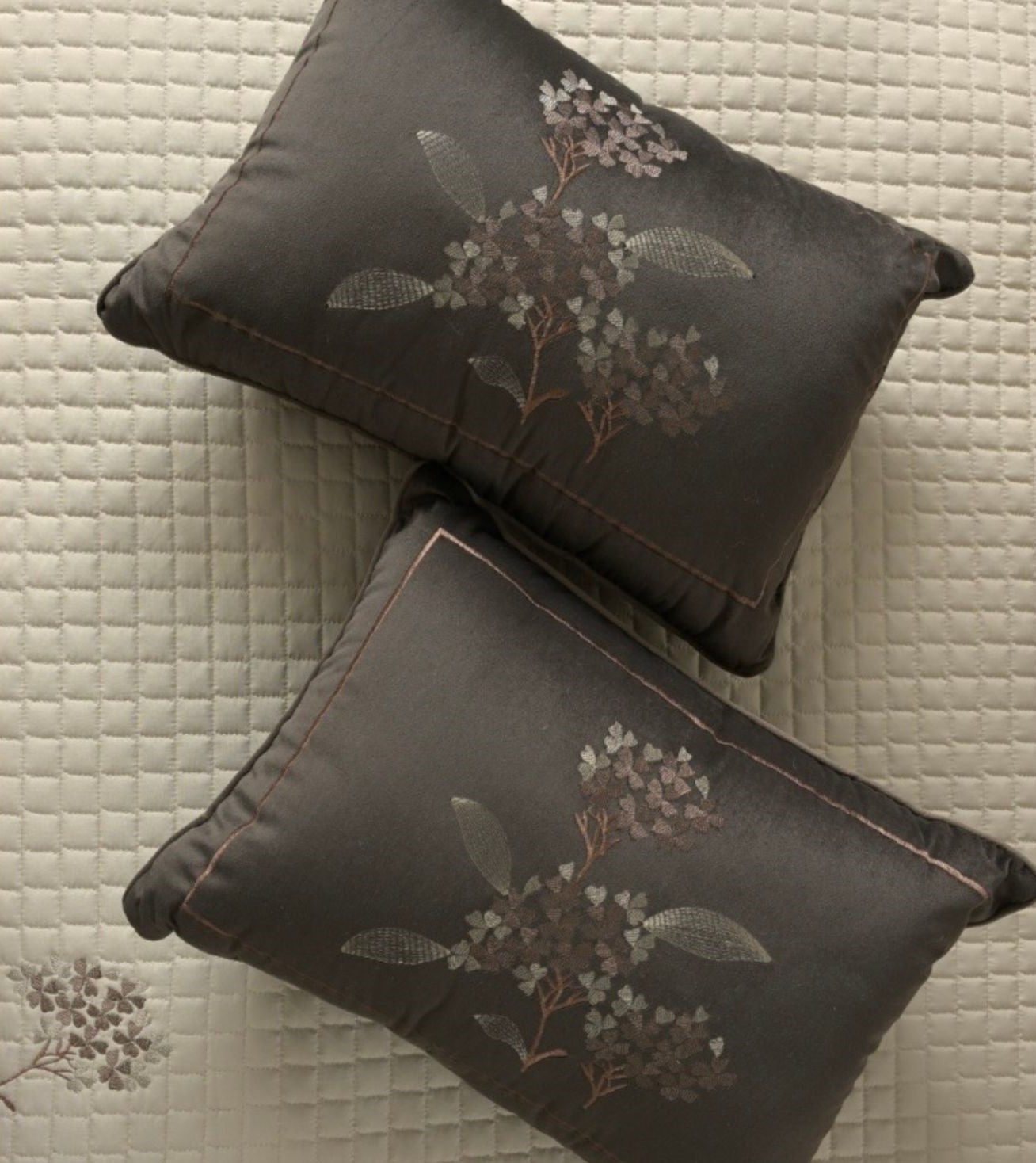 Sterling Suite 6-Piece Everyday Essential Bundle - Vanilla Cream
