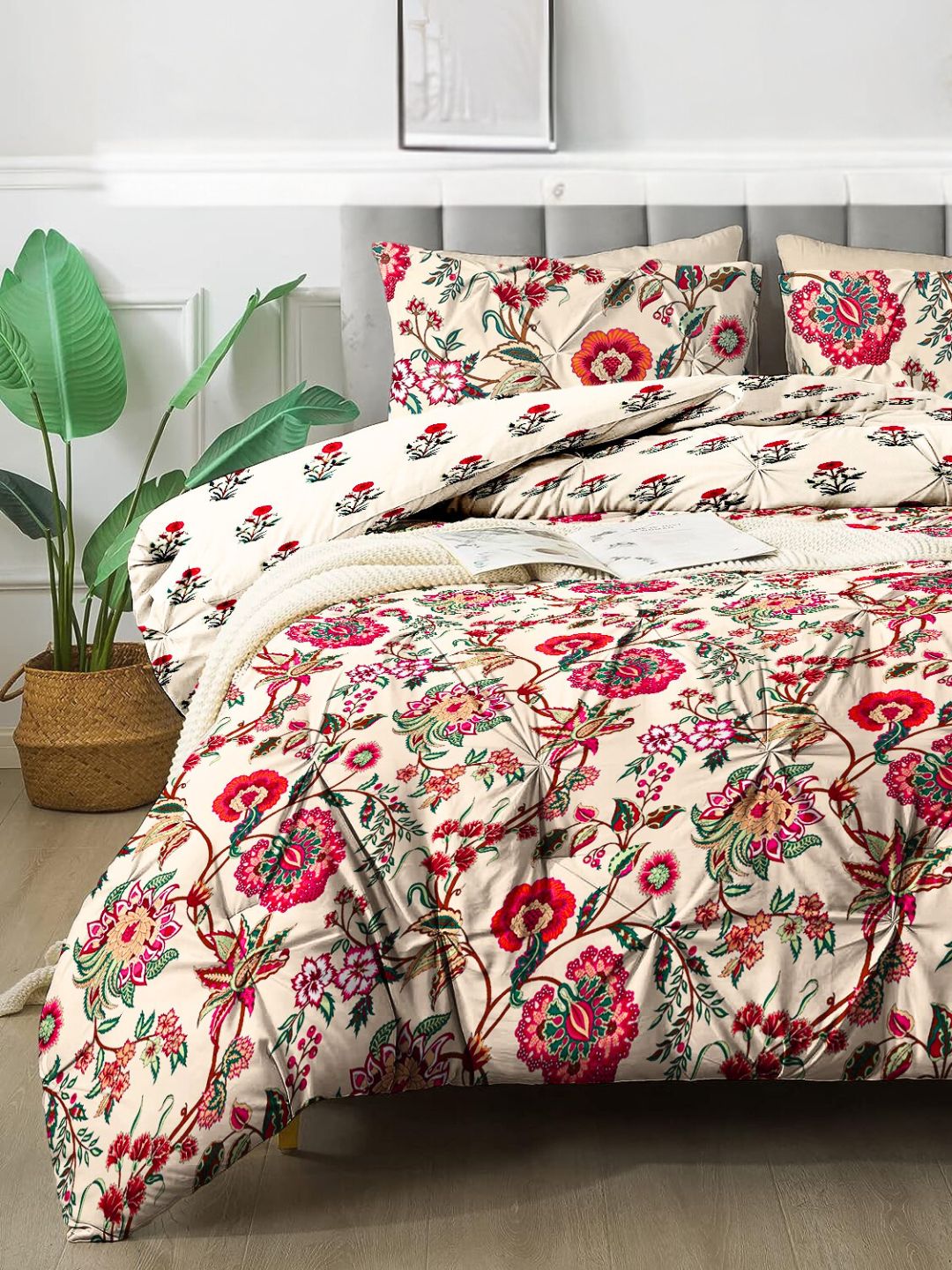 Hannah Pinch Pleat Comforter With Pillow Cover/s