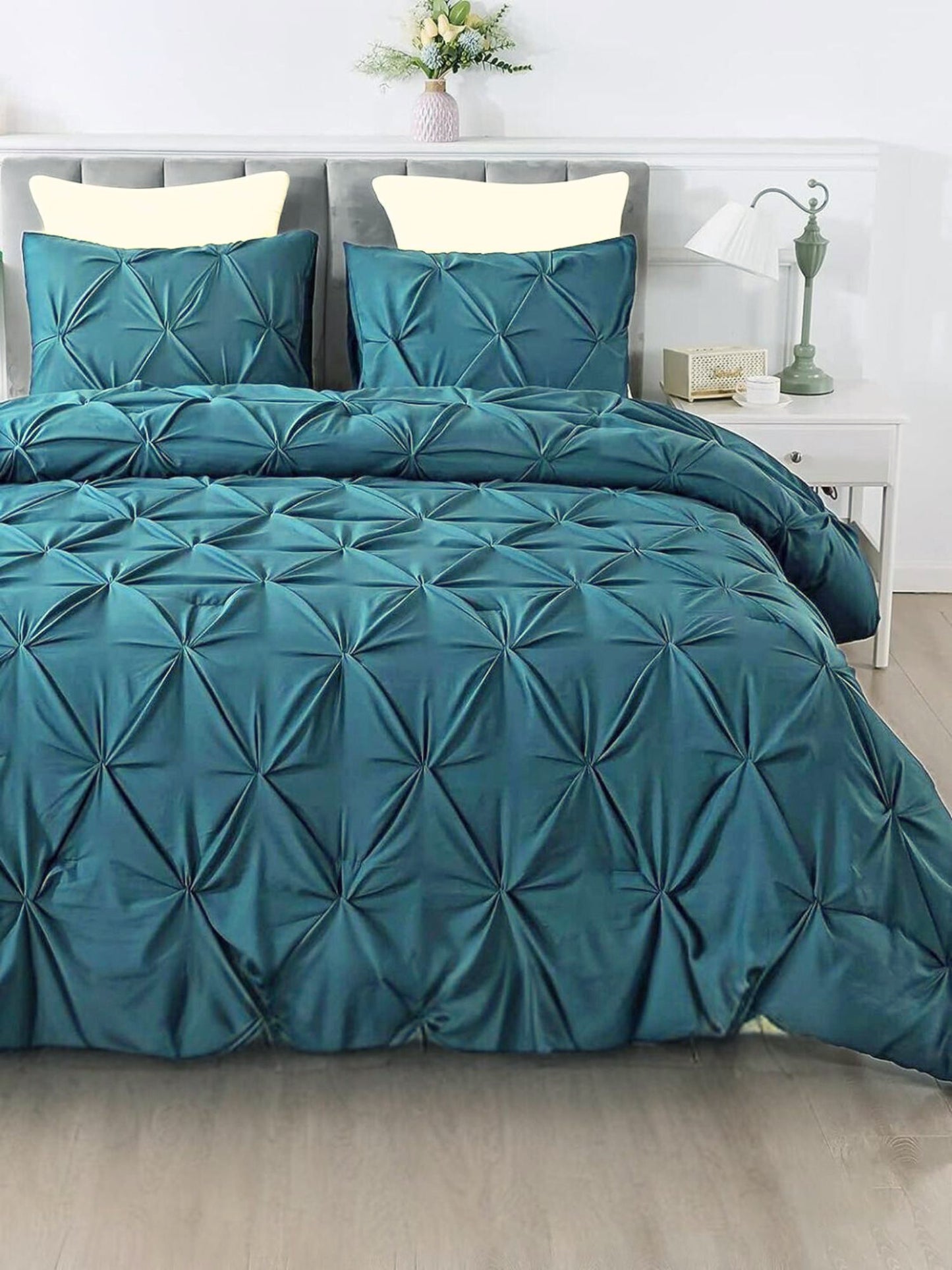Marquis Pinch Pleat Comforter With Pillow Cover/s