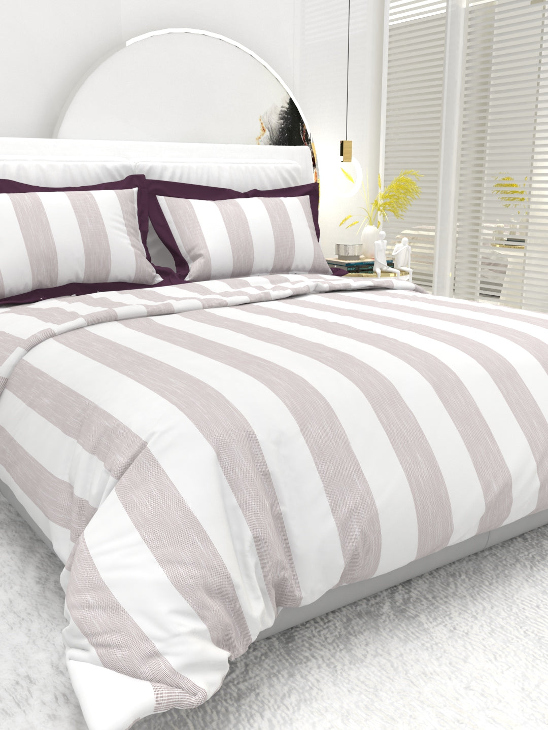 Carnation King Size Bedsheet Set with Contrast Border - White & Wine