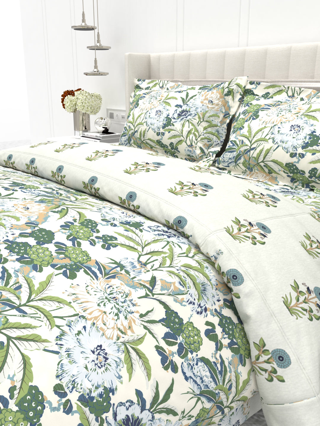 Shelton Combo of King Size Comforter with Bedsheet Set
