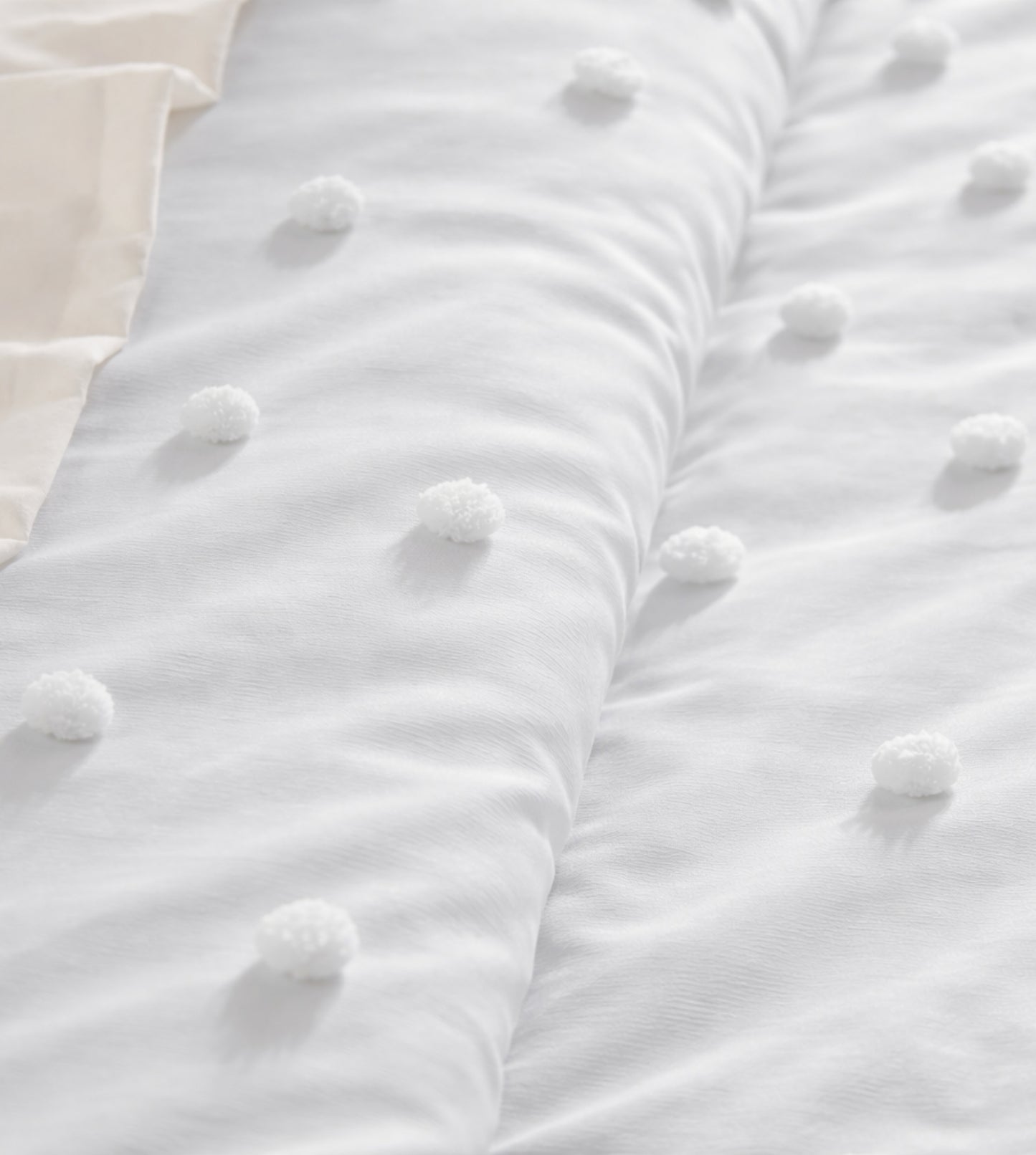 Privee Hand-Crafted Pom Pom Comforter Set (400Tc Satin) - White