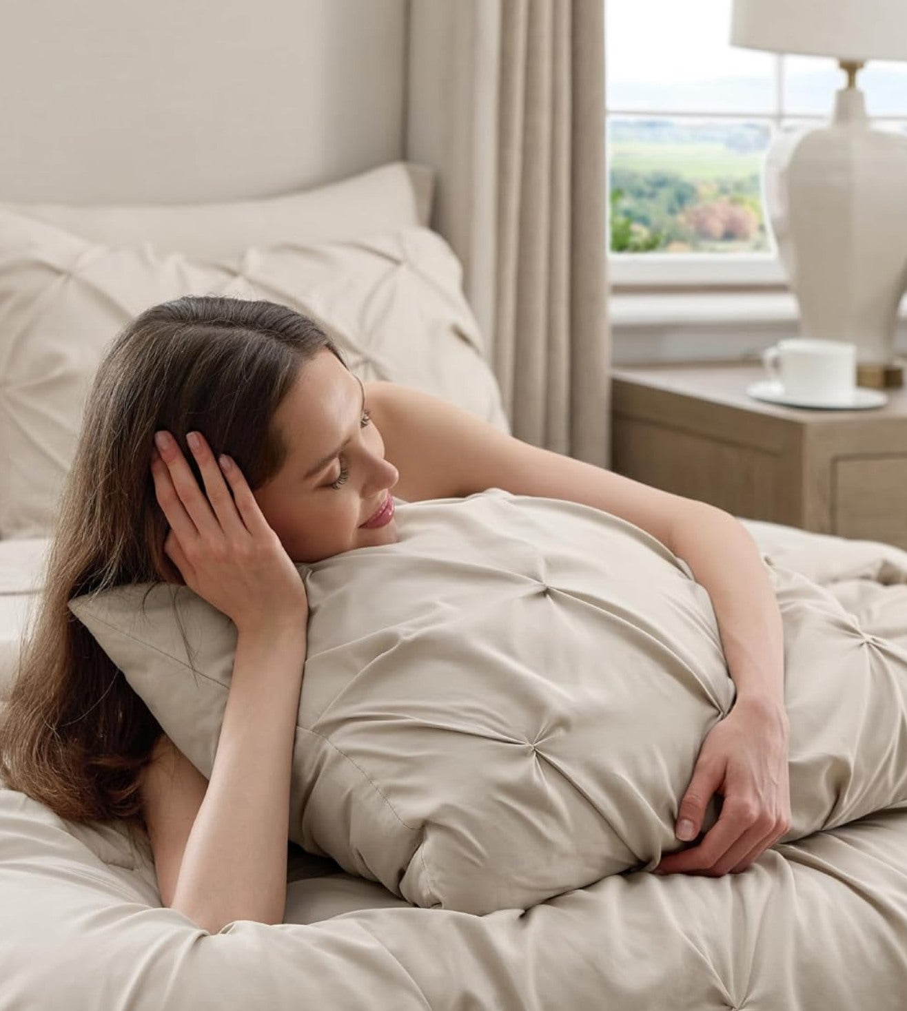 Dune Hand-Crafted Pin Tuck Comforter Set (400Tc Satin) - Sand