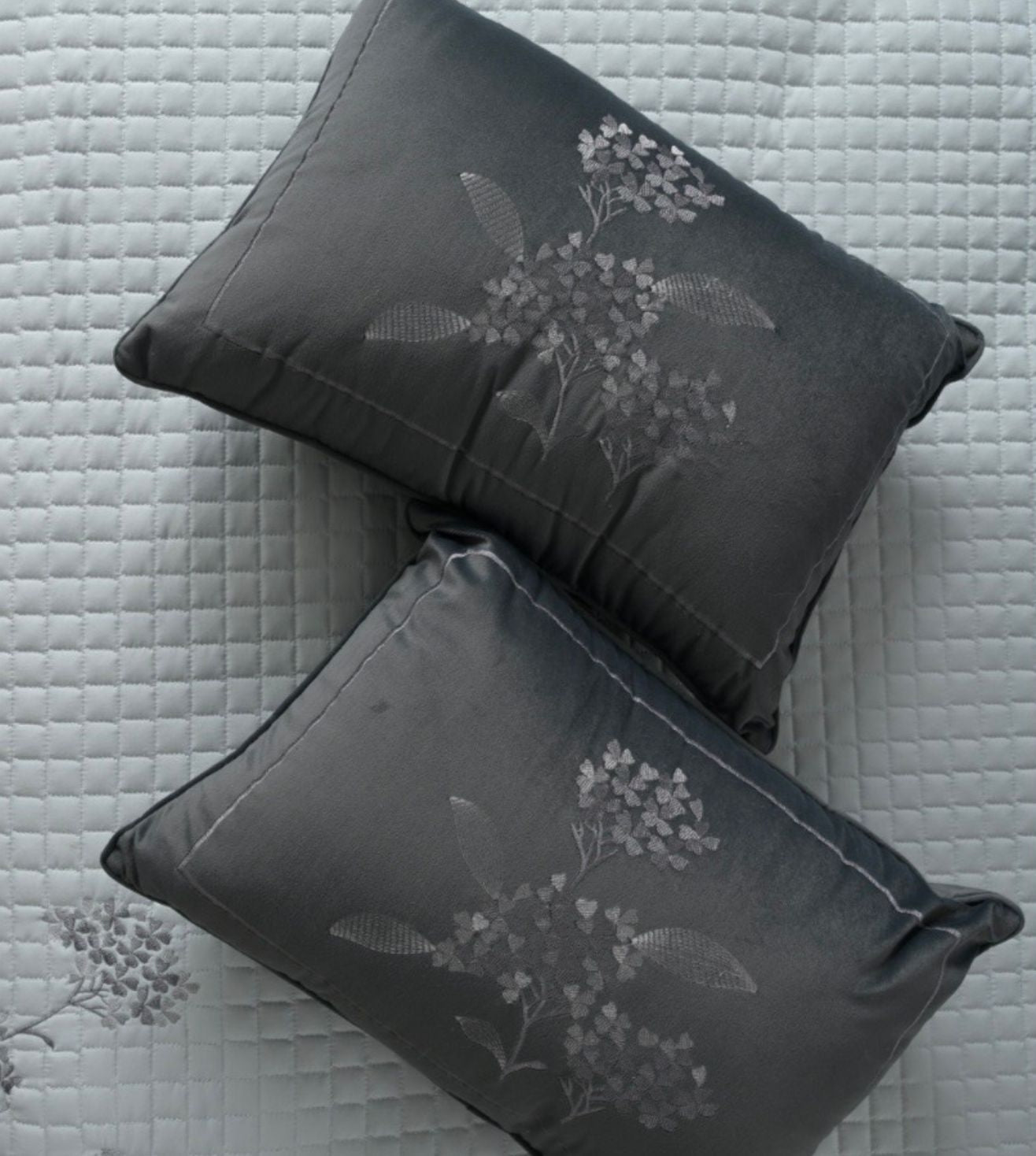 Sterling Suite 6-Piece Everyday Essential Bundle - Ash Grey