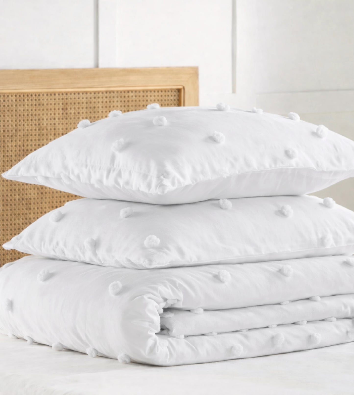 Privee Hand-Crafted Pom Pom Comforter Set (400Tc Satin) - White
