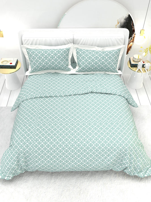 Carnation King Size Bedsheet Set with Contrast Border - Powder Blue