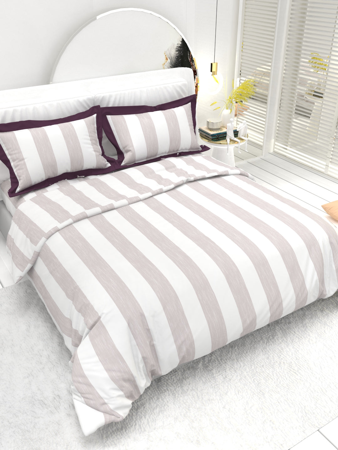 Carnation King Size Bedsheet Set with Contrast Border - White & Wine