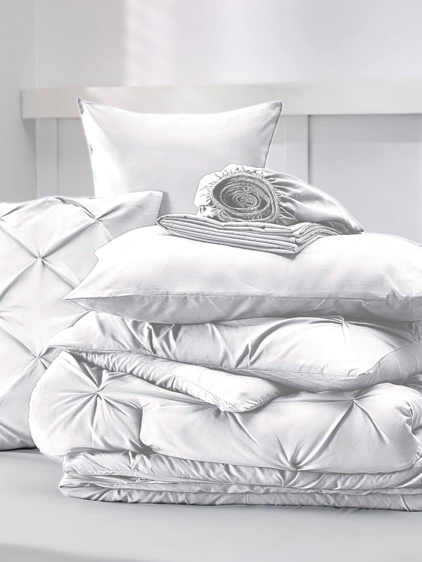 Marquis Pinch Pleat Comforter With Pillow Cover/s