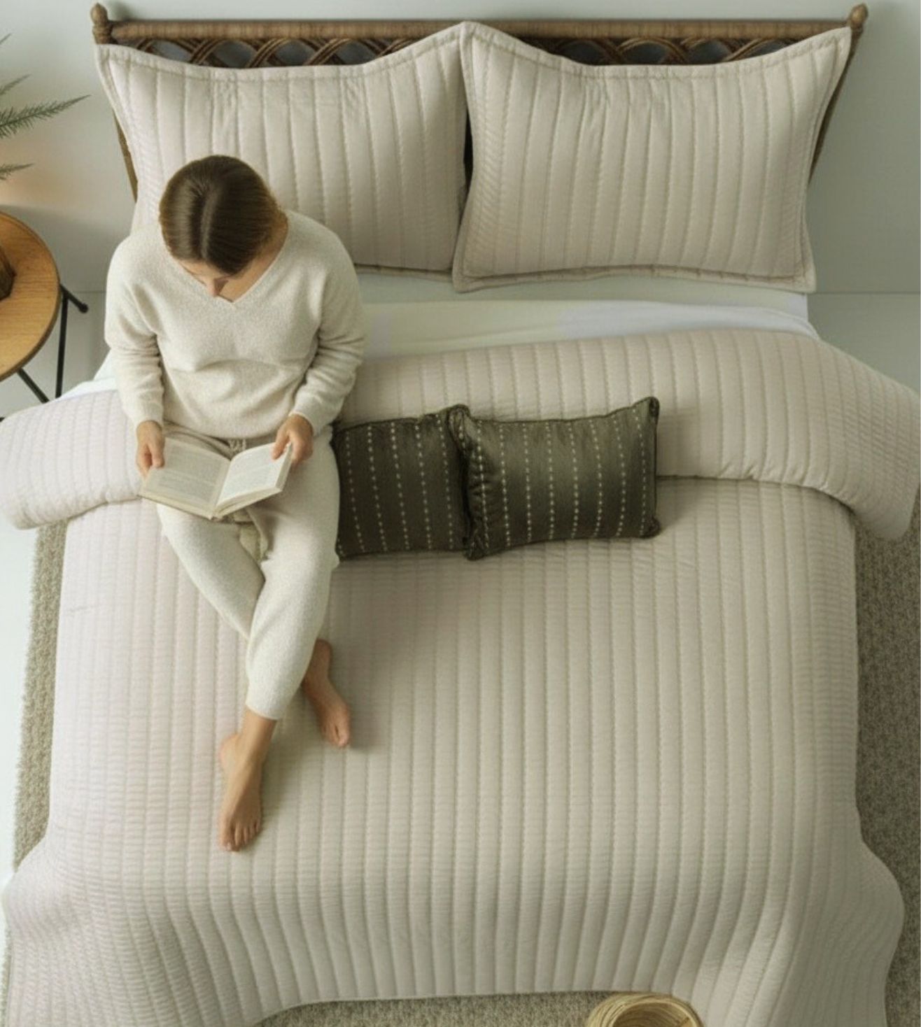 Luna 5-Piece Quilted & Embroidered Bedcover Ensemble - Ivory