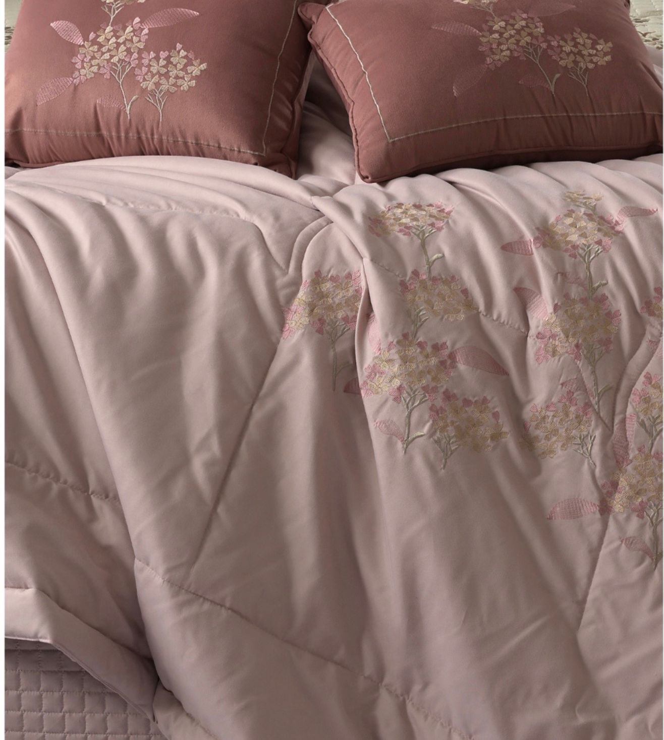Sterling Suite 6-Piece Everyday Essential Bundle - Cameo Rose