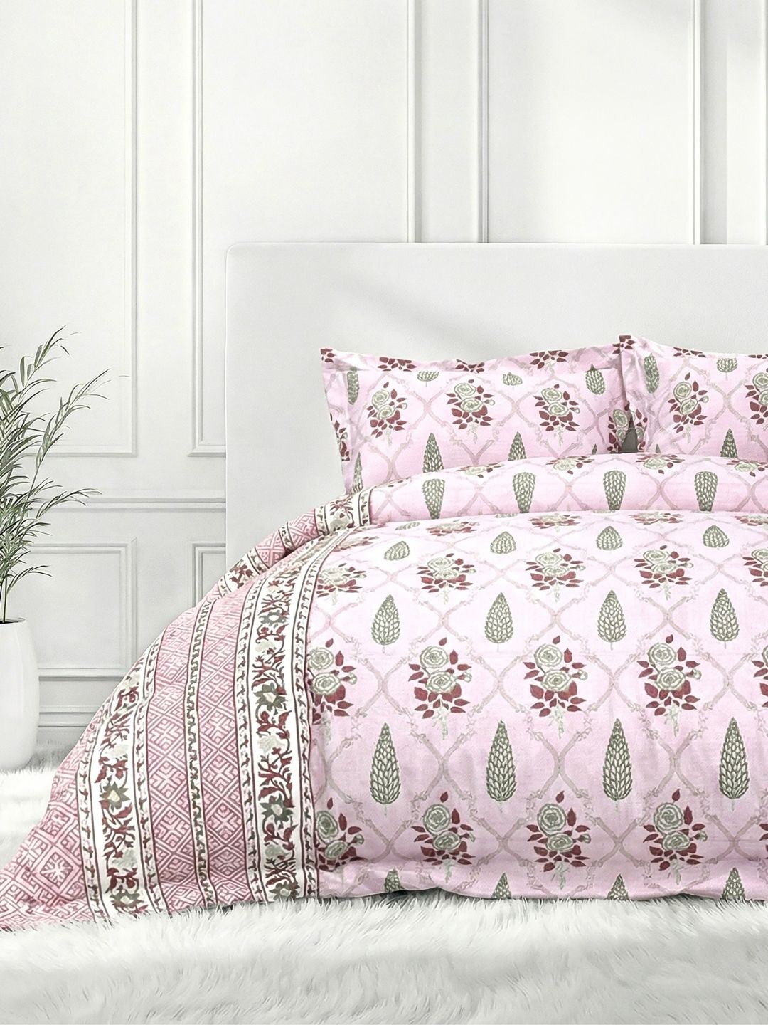 Pure Cotton King Size Bedsheet Set with 2 Pillow Covers - Blush Pink
