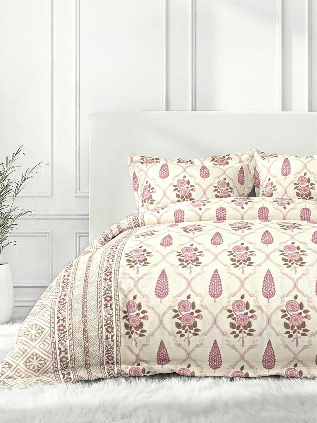 Pure Cotton King Size Bedsheet Set with 2 Pillow Covers - Peach Sand