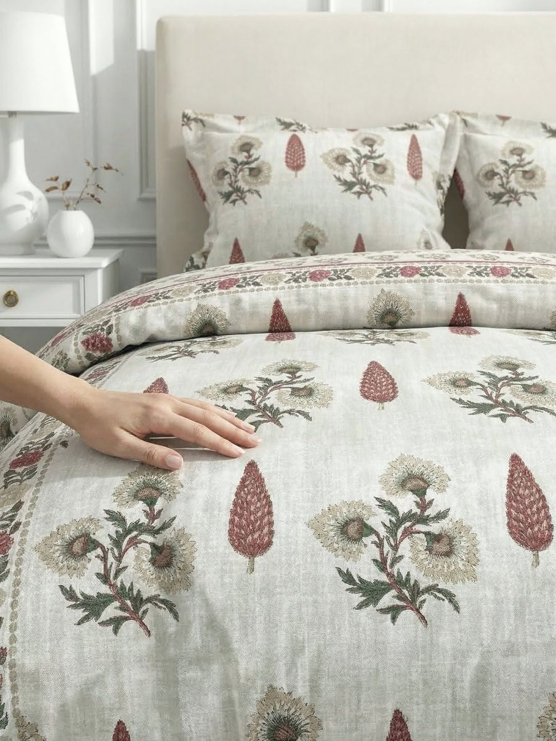 Pure Cotton King Size Bedsheet Set with 2 Pillow Covers - Soft Grey