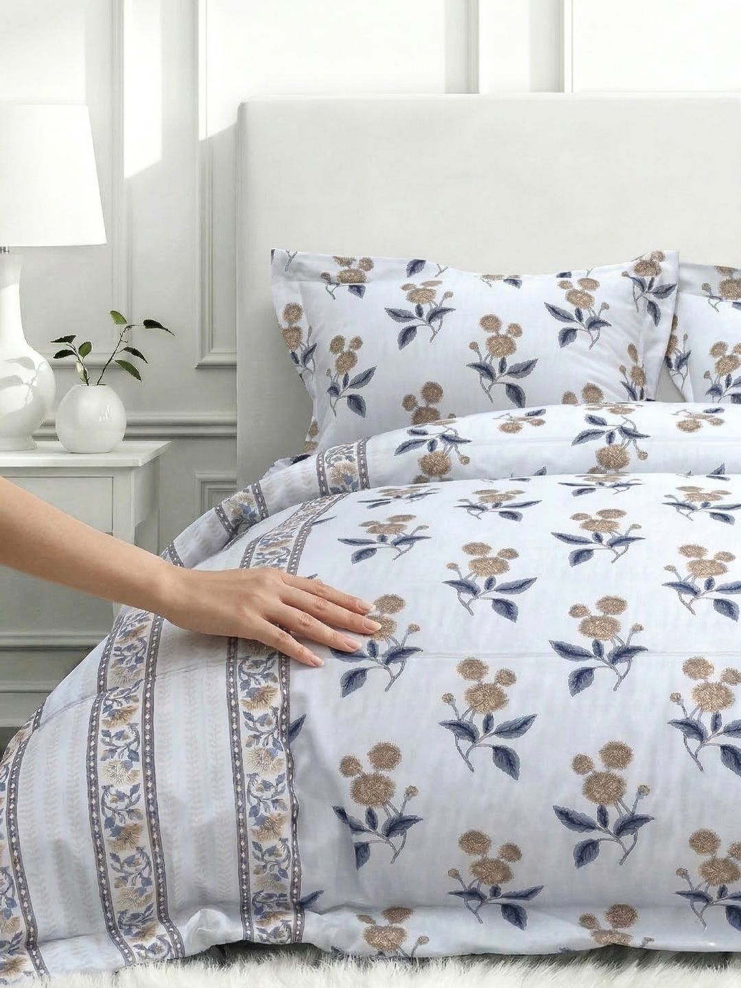Pure Cotton King Size Bedsheet Set with 2 Pillow Covers - Aqua Blue