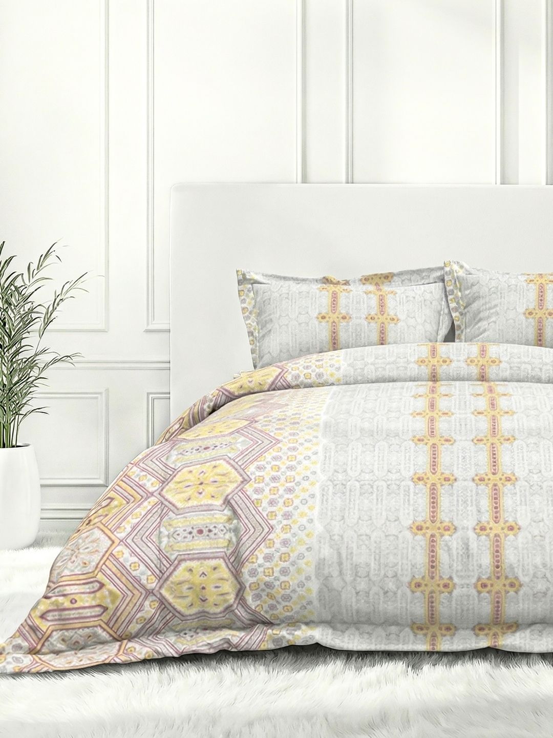 Pure Cotton King Size Bedsheet Set with 2 Pillow Covers - Grey