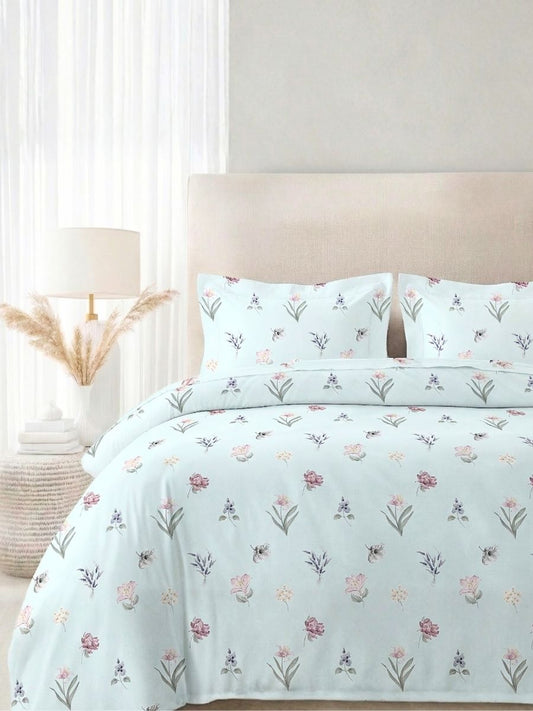 Blended Cotton Double Size Bedsheet with 2 Pillow Covers - Falling Fauna