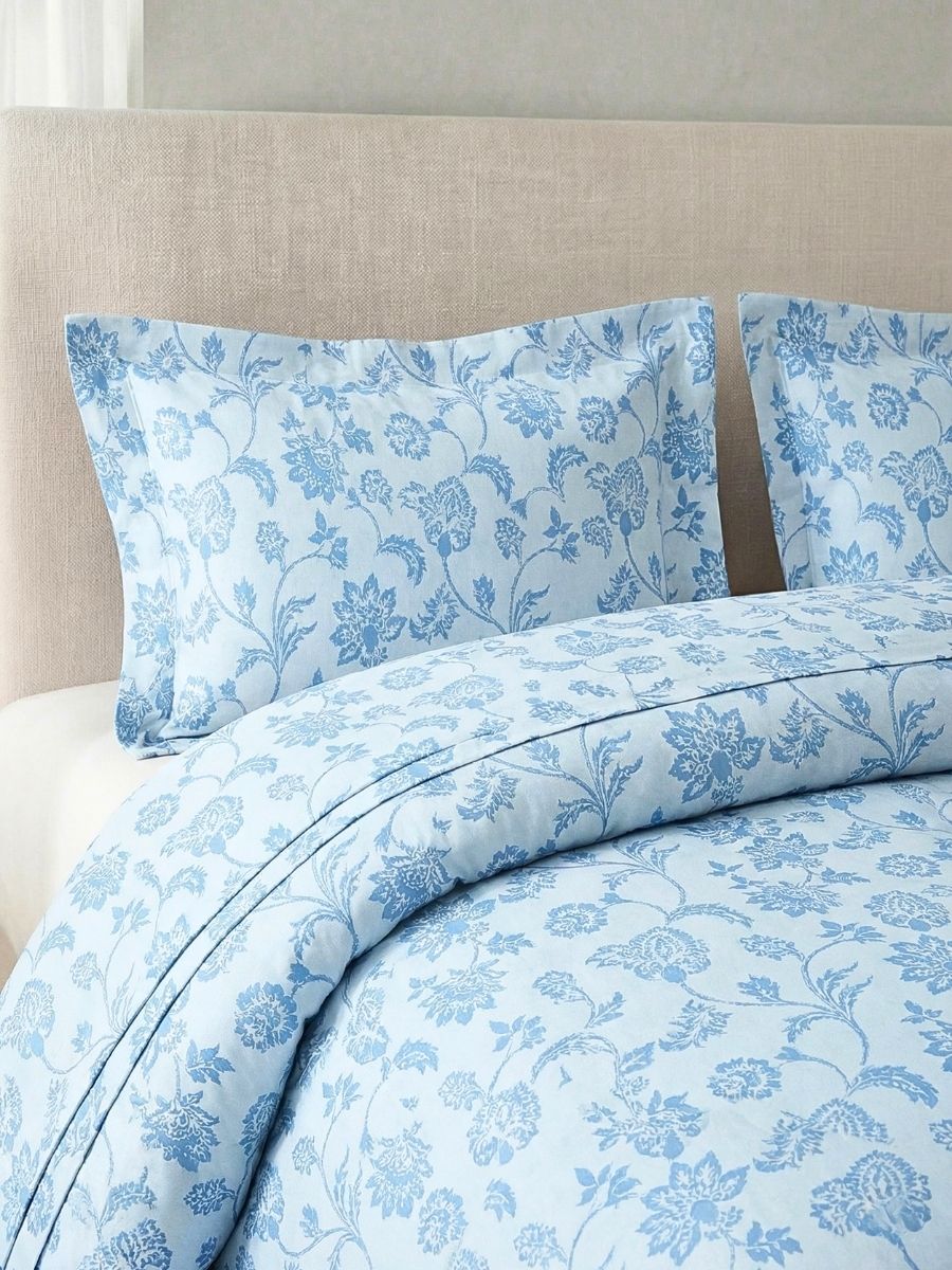 Blended Cotton Double Size Bedsheet with 2 Pillow Covers - Azure Vine Scroll