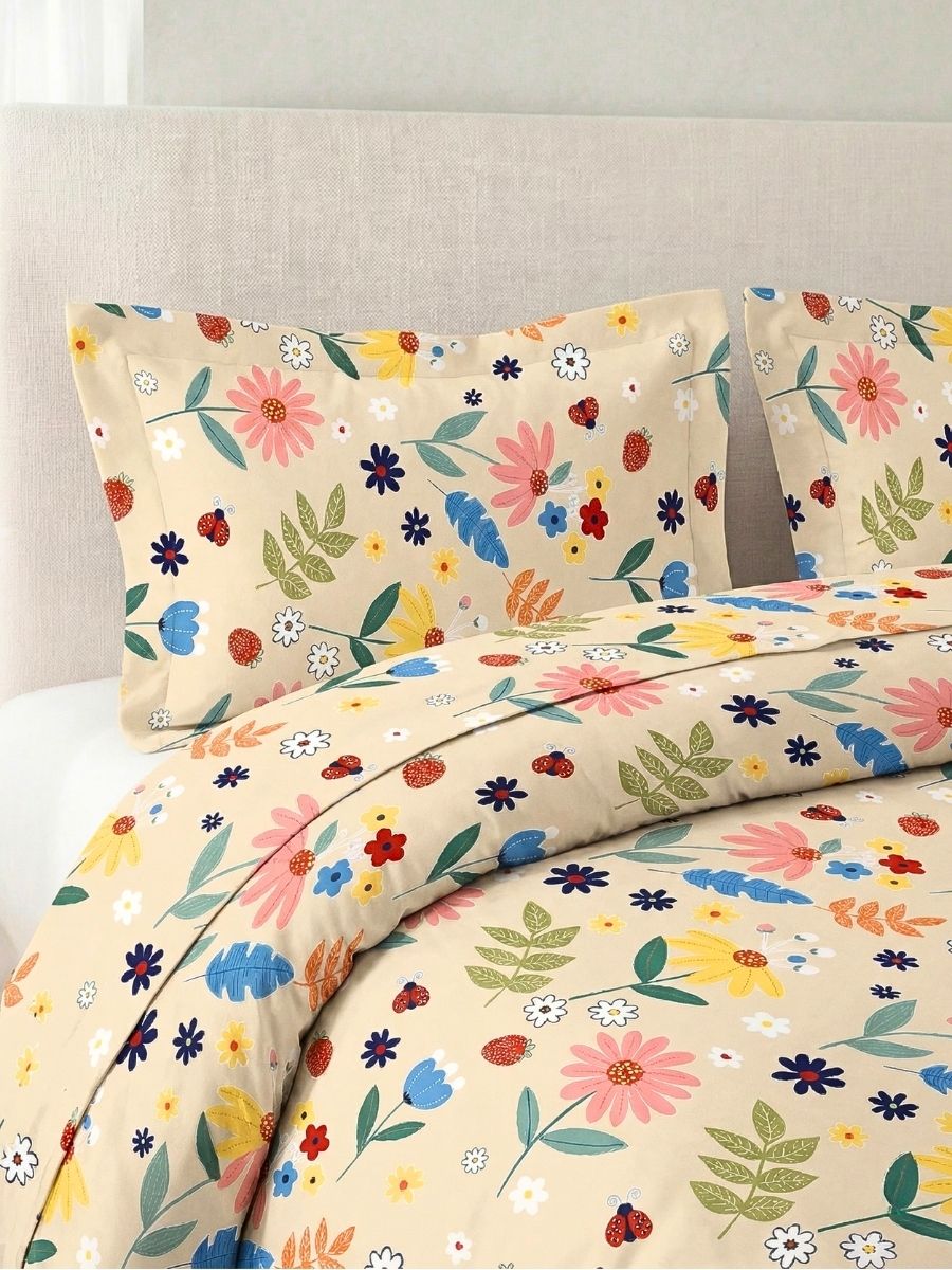 Blended Cotton Double Size Bedsheet with 2 Pillow Covers - Storybook Garden Toss