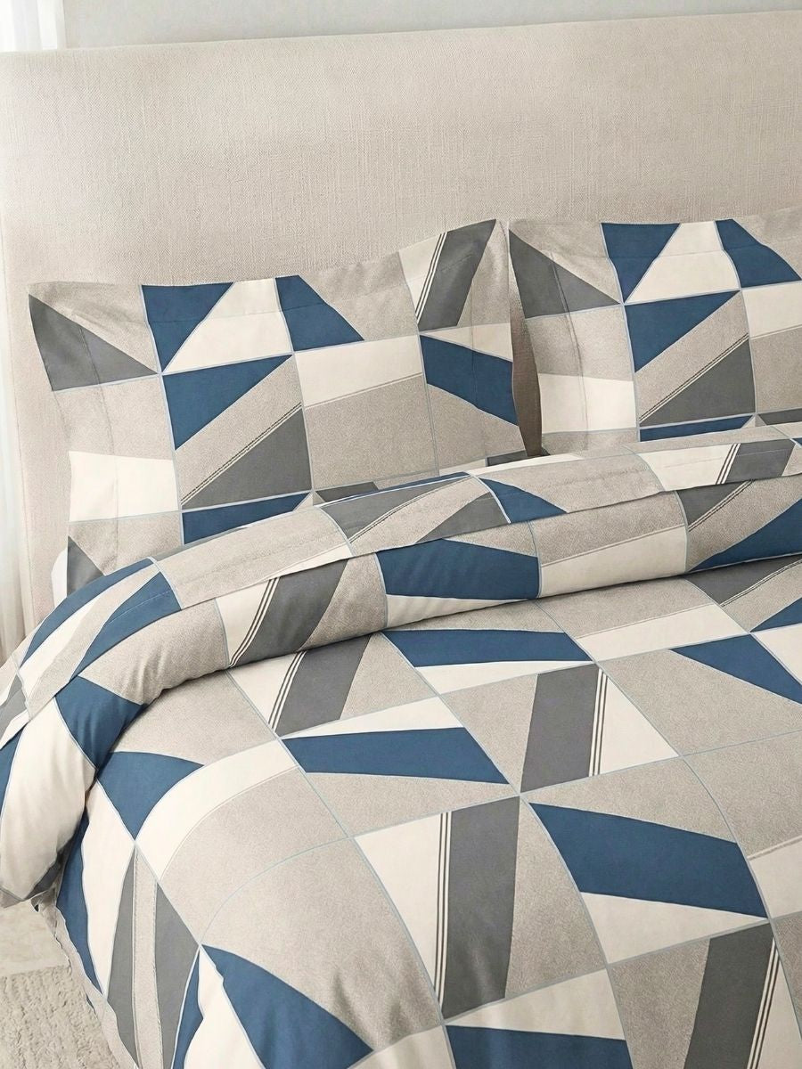 Blended Cotton Double Size Bedsheet with 2 Pillow Covers - Geometric Grid